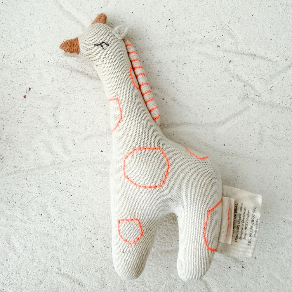 Meri Meri Giraffe Baby Rattle - Picture 3 of 6